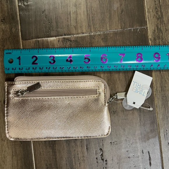 10 NWT Time and Tru rose gold card holder wallets with snap - Picture 5 of 6